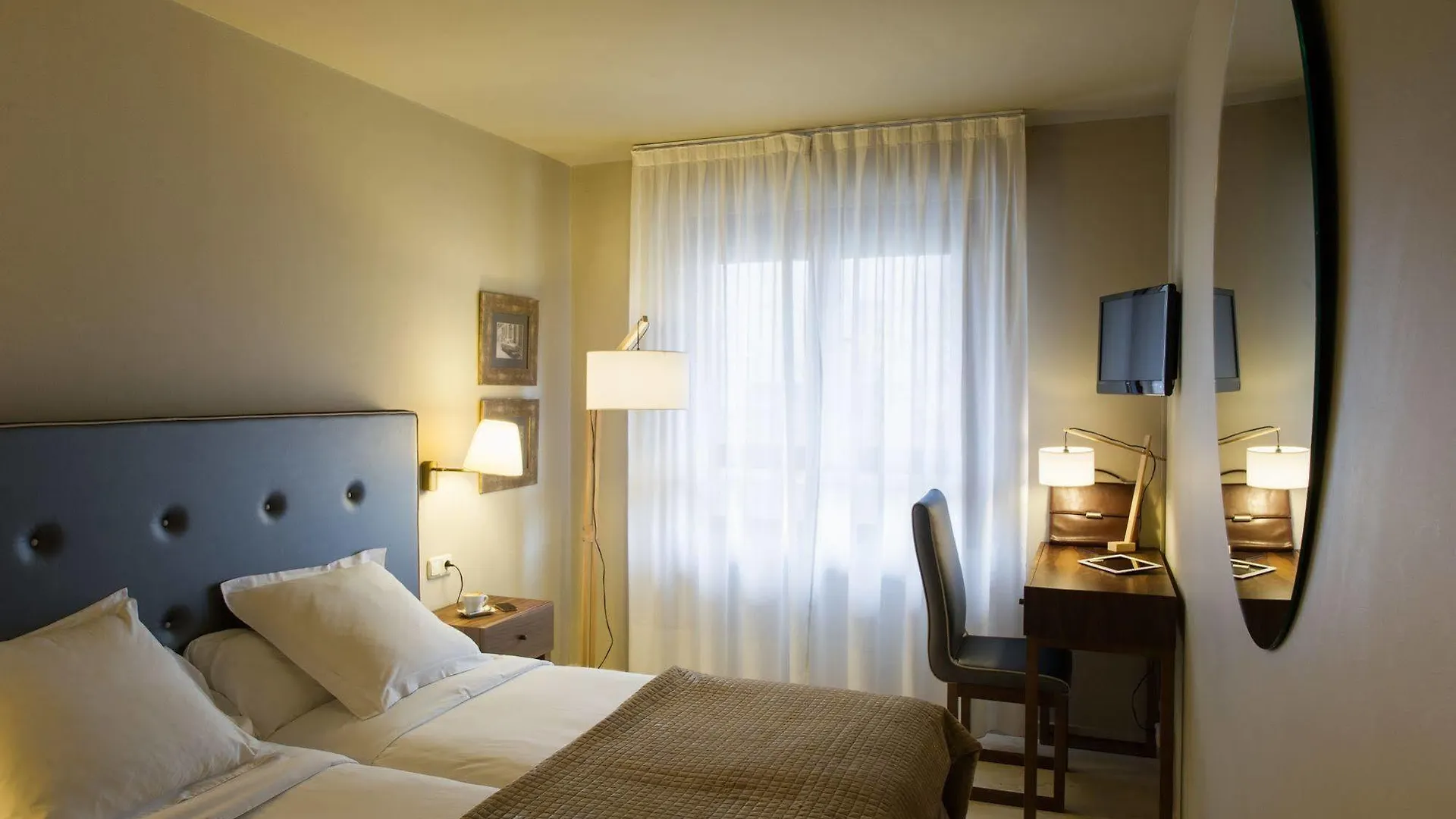 ***  Hotel Pamplona Plaza Spain
