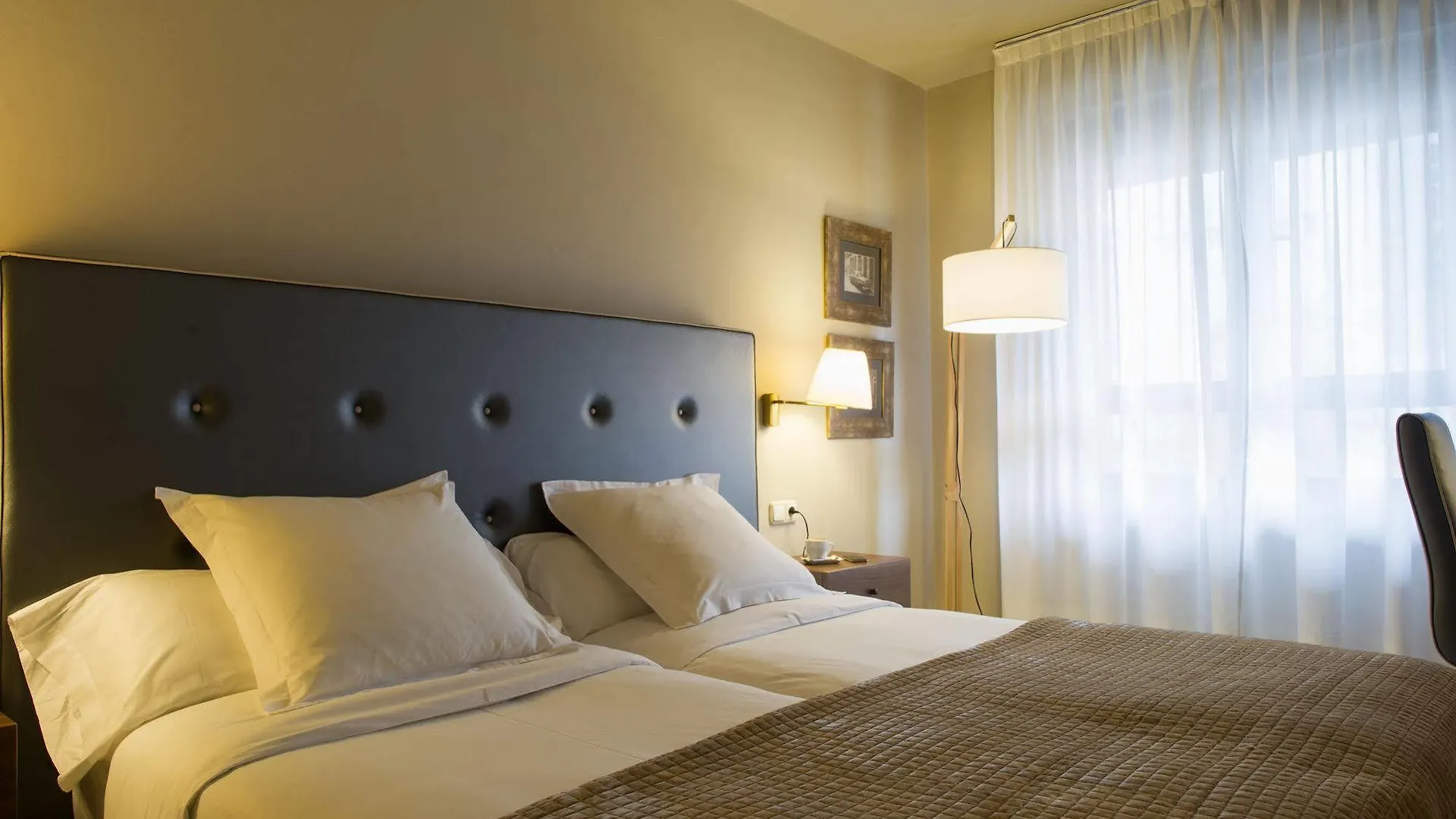 Hotel Pamplona Plaza 3*,  Spain
